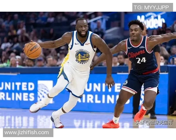 比尔12分撕破勇士遮羞布！快船让4个主力仍赢球，库里空砍20分全程黑脸