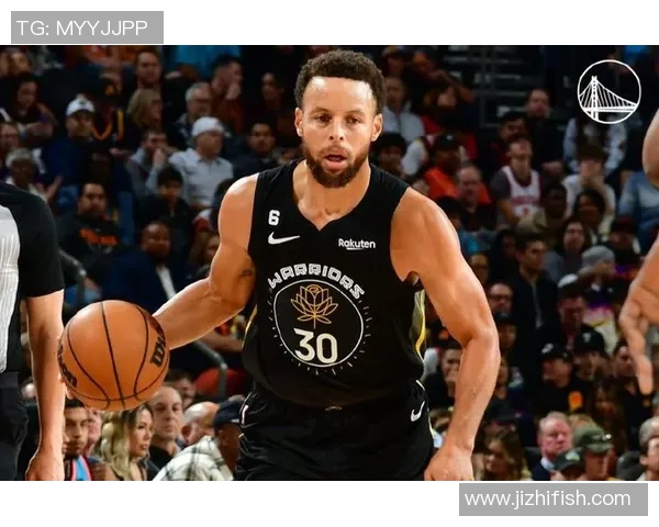 里程碑+1！克莱转身中投命中 解锁生涯17000分成就